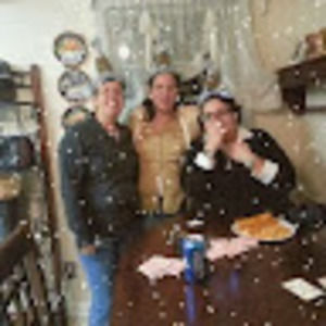 Meet your Posher, Lorie